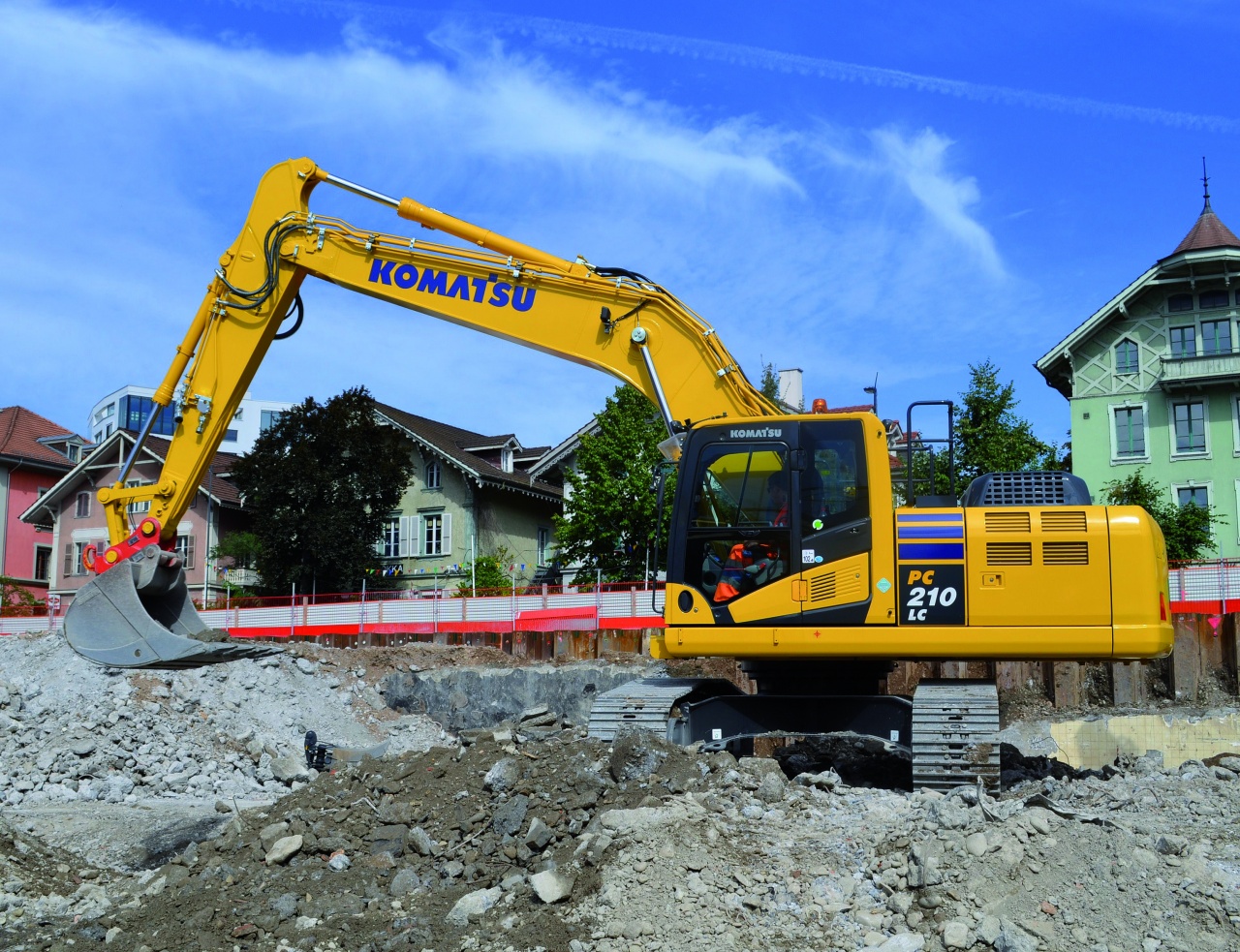 Komatsu PC210/LC